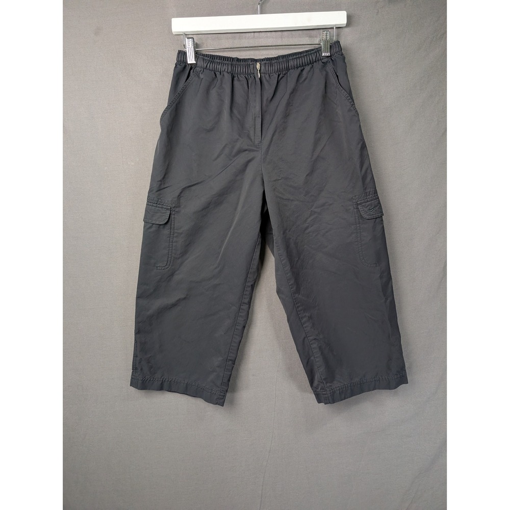 Nike Womens Sportswear Cargo Capri Pants Black S20812LNT Size Small